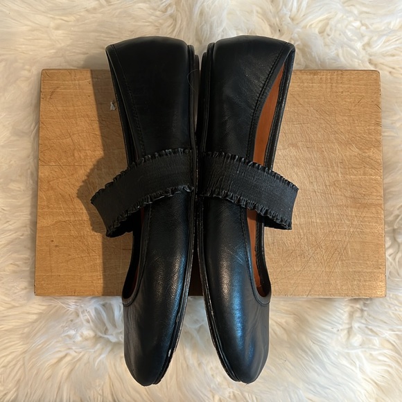 Gentle Souls Mary Jane Leather Flats - Picture 4 of 9